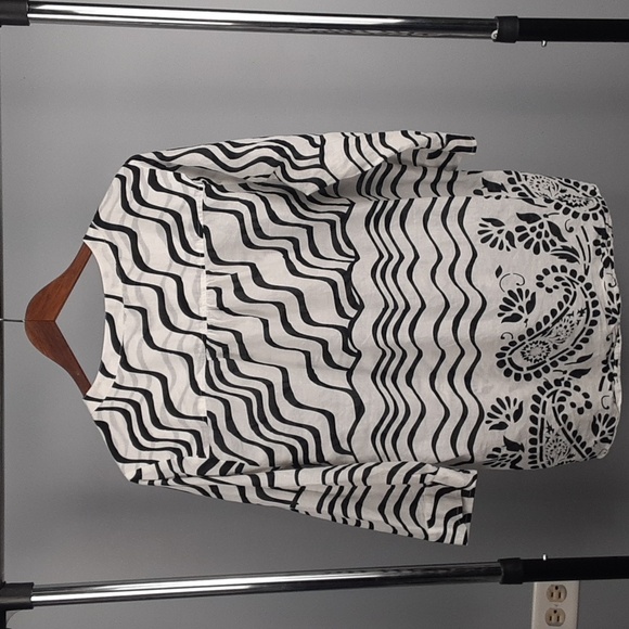 Chico's Wavy-Stripe Popover Tunic Top - Picture 8 of 10